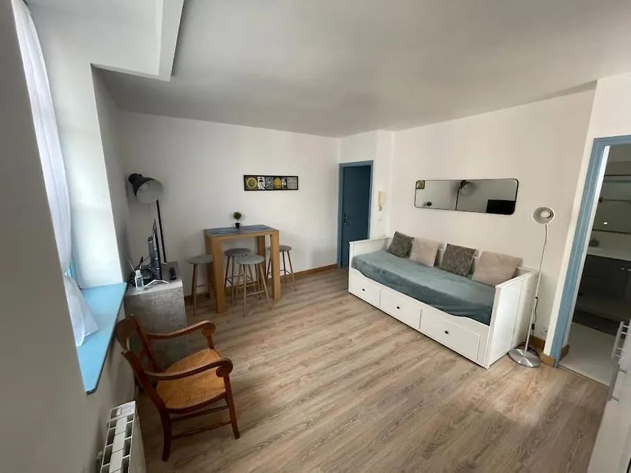 Toulon 15 Rue Chevalier Paul Apartment 0*,  France